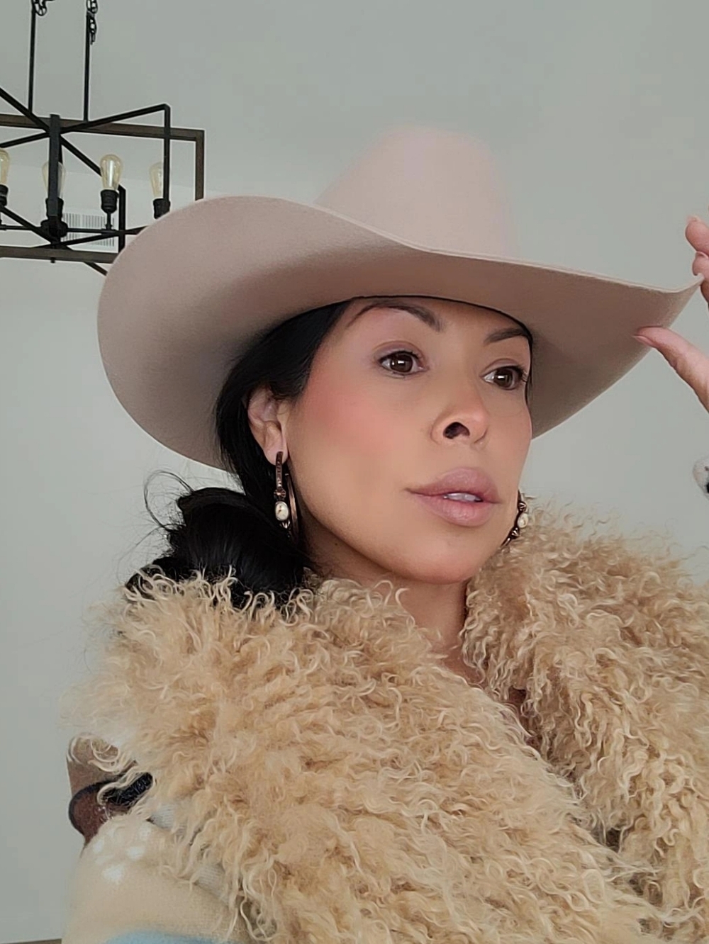 Wide Brim Wool Felt Cowboy Hat in Sand Color